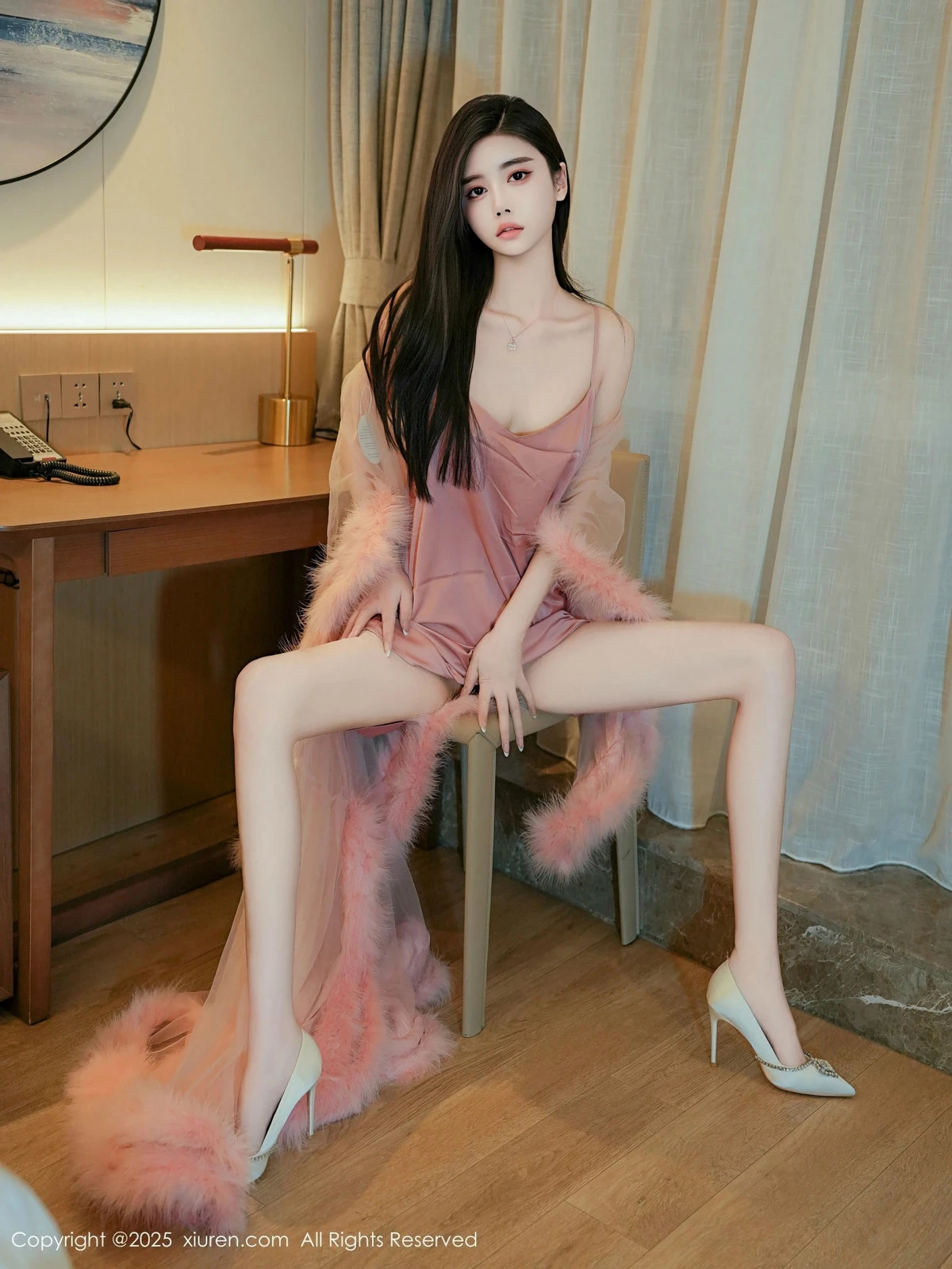 秀人网性感美女Erikaki写真